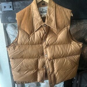 Rare Woolrich Camel Men's Puffer Vest